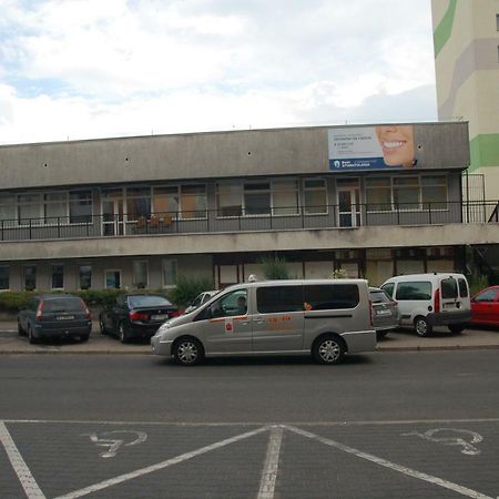 Hostel Family Erasmus Center Varsovia Exterior foto