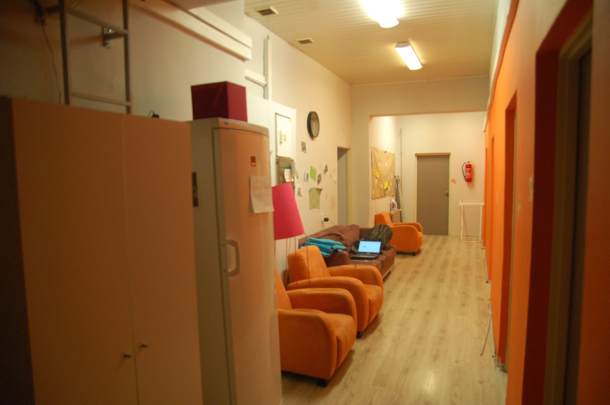 Hostel Family Erasmus Center Varsovia Exterior foto